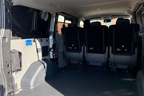 KM75XPL Volkswagen E-Transporter 160kW 65kWh Commerce Pro Kombi Van Auto Thumbnail #42