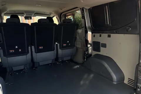 KM75XPL Volkswagen E-Transporter 160kW 65kWh Commerce Pro Kombi Van Auto Thumbnail #44