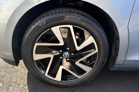 ML74ZRG Volkswagen Id. Buzz Cargo 210kW Commerce 79kWh Auto Thumbnail #7