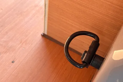 DG75BXY Volkswagen Transporter 2.0 TDI 110 Commerce Pro Van Thumbnail #35