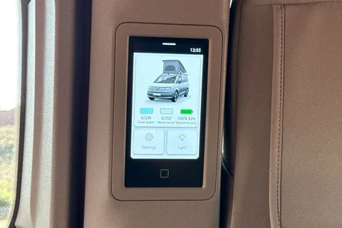 KY25SFU Volkswagen California 2.0 TDI Coast 5dr DSG Thumbnail #51