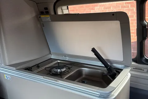 KY25SFU Volkswagen California 2.0 TDI Coast 5dr DSG Thumbnail #53