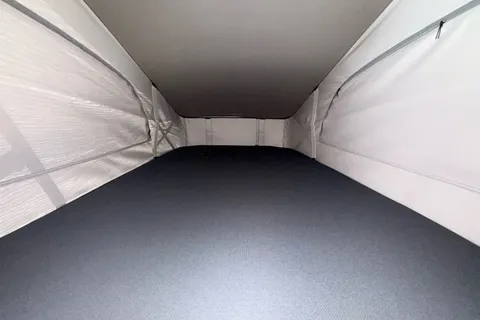 KY25SFU Volkswagen California 2.0 TDI Coast 5dr DSG Thumbnail #57