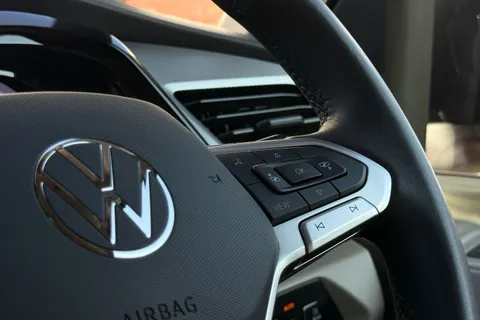 KY25SFU Volkswagen California 2.0 TDI Coast 5dr DSG Thumbnail #62