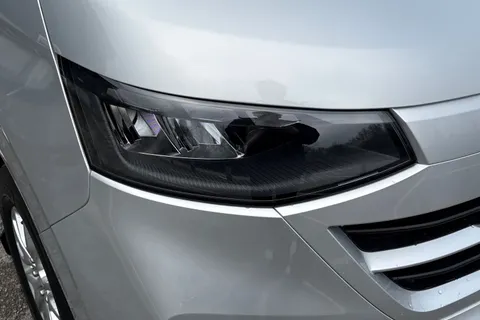 PJ25UUL Volkswagen Transporter 2.0 TDI 110 Commerce Pro Van Thumbnail #9