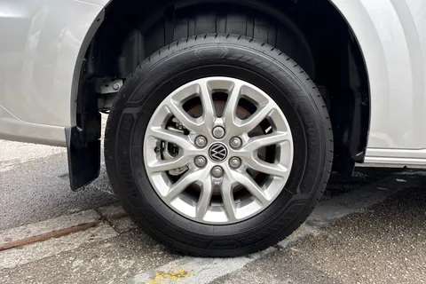 PJ25UUL Volkswagen Transporter 2.0 TDI 110 Commerce Pro Van Thumbnail #11