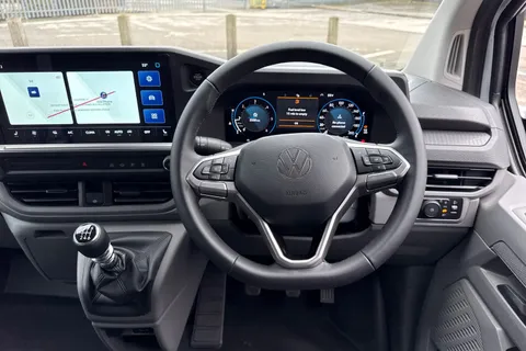 PJ25UUL Volkswagen Transporter 2.0 TDI 110 Commerce Pro Van Thumbnail #18