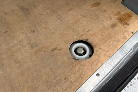 PN75MXM Volkswagen Transporter 2.0 TDI 150 Commerce Pro Van Thumbnail #30