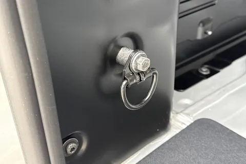 PJ25UUL Volkswagen Transporter 2.0 TDI 110 Commerce Pro Van Thumbnail #35