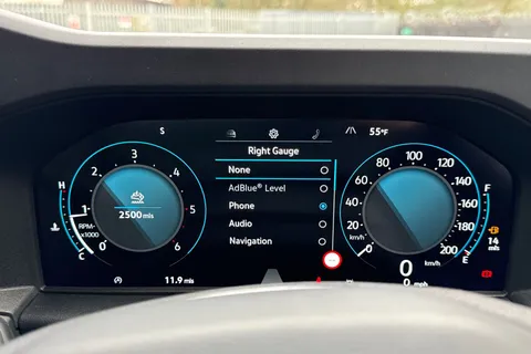 PJ25UUL Volkswagen Transporter 2.0 TDI 110 Commerce Pro Van Thumbnail #42