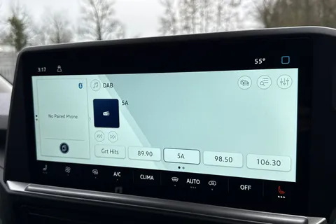 PJ25UUL Volkswagen Transporter 2.0 TDI 110 Commerce Pro Van Thumbnail #44