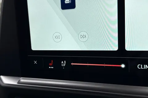 PJ25UUL Volkswagen Transporter 2.0 TDI 110 Commerce Pro Van Thumbnail #46