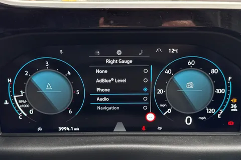 PN75MXM Volkswagen Transporter 2.0 TDI 150 Commerce Pro Van Thumbnail #45