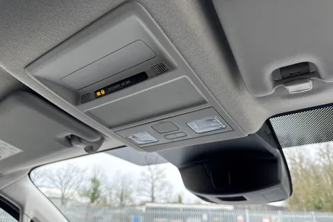 PJ25UUL Volkswagen Transporter 2.0 TDI 110 Commerce Pro Van Thumbnail #51