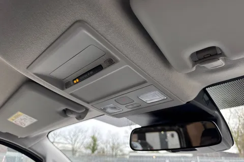 PN75MXM Volkswagen Transporter 2.0 TDI 150 Commerce Pro Van Thumbnail #53