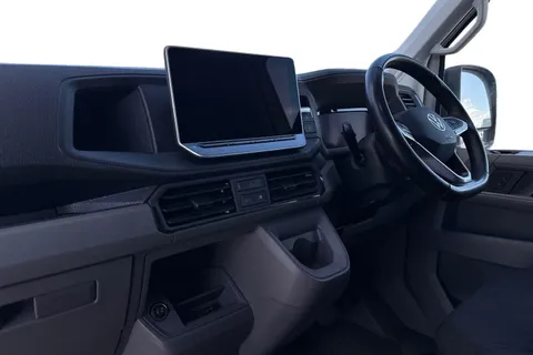 DE25YNO Volkswagen Crafter 2.0 TDI 140PS Commerce Plus High Roof Van Auto Thumbnail #16