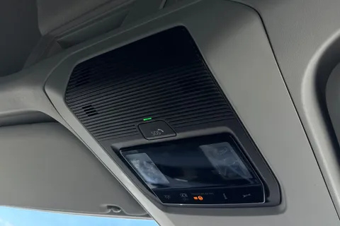 DE25YNO Volkswagen Crafter 2.0 TDI 140PS Commerce Plus High Roof Van Auto Thumbnail #44