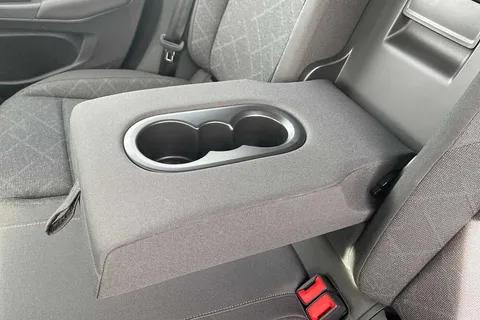 GL72HGM Volkswagen Golf 2.0 TDI Life (115ps) Estate Thumbnail #30