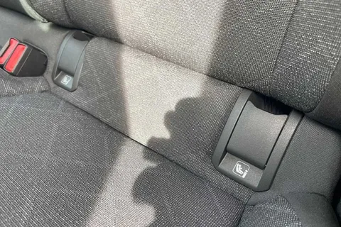 GL72HGM Volkswagen Golf 2.0 TDI Life (115ps) Estate Thumbnail #31