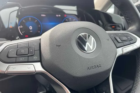 GL72HGM Volkswagen Golf 2.0 TDI Life (115ps) Estate Thumbnail #43