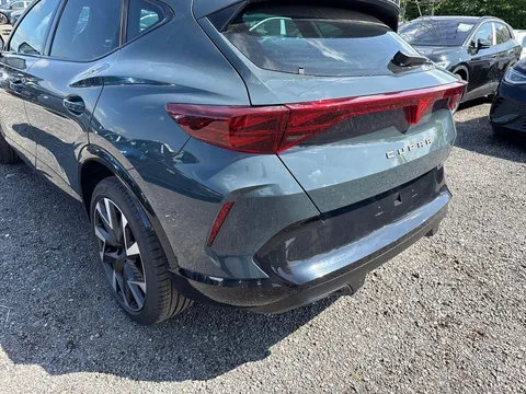  CUPRA Formentor 1.5 eHybrid 25.8kWh V2 DSG Euro 6 (s/s) 5dr Thumbnail #15