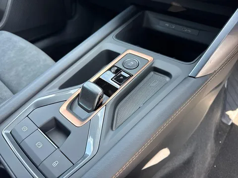  CUPRA Formentor 1.5 eHybrid 25.8kWh V2 DSG Euro 6 (s/s) 5dr Thumbnail #19