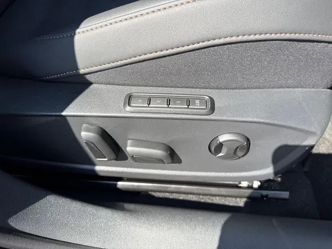  CUPRA Formentor 1.5 eHybrid 25.8kWh V2 DSG Euro 6 (s/s) 5dr Thumbnail #31