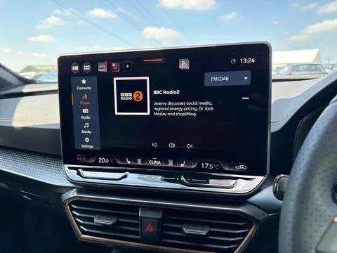  CUPRA Formentor 1.5 eHybrid 25.8kWh V2 DSG Euro 6 (s/s) 5dr Thumbnail #43