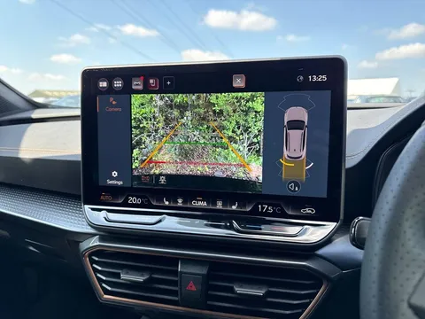  CUPRA Formentor 1.5 eHybrid 25.8kWh V2 DSG Euro 6 (s/s) 5dr Thumbnail #54