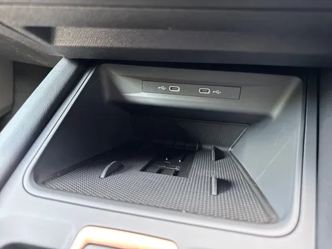  CUPRA Formentor 1.5 eHybrid 25.8kWh V2 DSG Euro 6 (s/s) 5dr Thumbnail #56