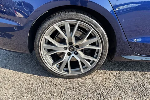 LT23NZG Audi A4 Vorsprung 45 TFSI quattro 265 PS S tronic Thumbnail #12