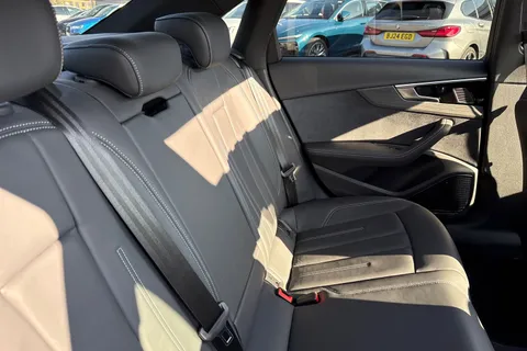 LT23NZG Audi A4 Vorsprung 45 TFSI quattro 265 PS S tronic Thumbnail #20