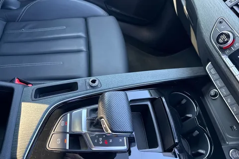 LT23NZG Audi A4 Vorsprung 45 TFSI quattro 265 PS S tronic Thumbnail #24