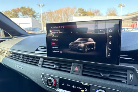 LT23NZG Audi A4 Vorsprung 45 TFSI quattro 265 PS S tronic Thumbnail #48