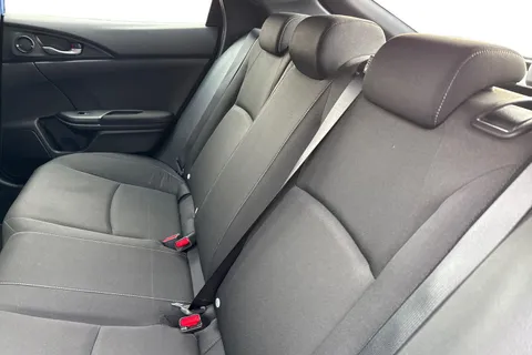 MF67CKE Honda Civic 1.0 VTEC Turbo SE 5dr CVT Thumbnail #18