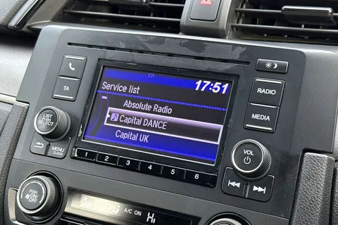 MF67CKE Honda Civic 1.0 VTEC Turbo SE 5dr CVT Thumbnail #20