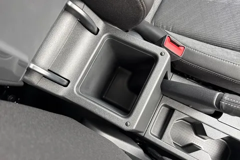 Volkswagen T-Cross 1.5 TSI EVO R-Line DSG Euro 6 (s/s) 5dr Thumbnail #42