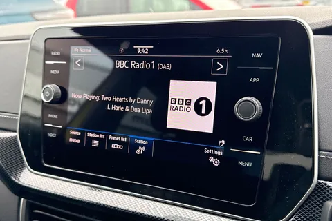 Volkswagen T-Cross 1.5 TSI EVO R-Line DSG Euro 6 (s/s) 5dr Thumbnail #48