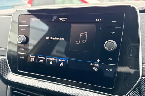 Volkswagen T-Cross 1.5 TSI EVO R-Line DSG Euro 6 (s/s) 5dr Thumbnail #49