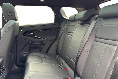 DU75YPA Land Rover Range Rover Evoque 2.0 D200 Dynamic SE 5dr Thumbnail #4
