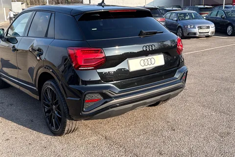 Audi Q2 1.0 TFSI 30 Black Edition Euro 6 (s/s) 5dr Thumbnail #8