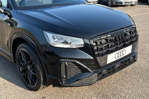 Audi Q2 1.0 TFSI 30 Black Edition Euro 6 (s/s) 5dr Thumbnail #9