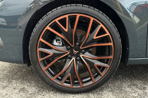 KW25OKJ CUPRA Leon 1.5 eTSI V3 DSG Euro 6 (s/s) 5dr Thumbnail #10