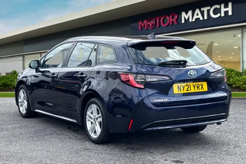 NY21YRX Toyota Corolla 1.8 VVT-h Icon Tech Touring Sports CVT Euro 6 (s/s) 5dr Thumbnail #3