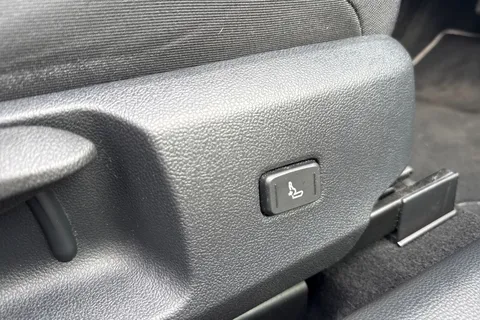 NY21YRX Toyota Corolla 1.8 VVT-h Icon Tech Touring Sports CVT Euro 6 (s/s) 5dr Thumbnail #30