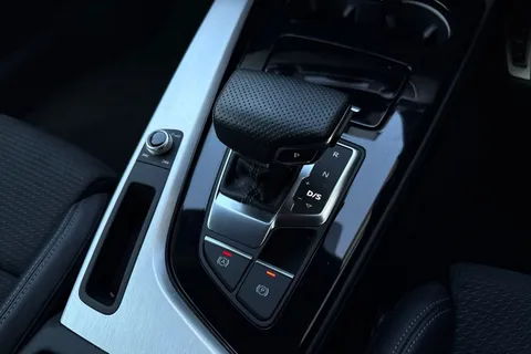 VA22NLZ Audi A5 Coupé S line 40 TFSI S tronic Thumbnail #24