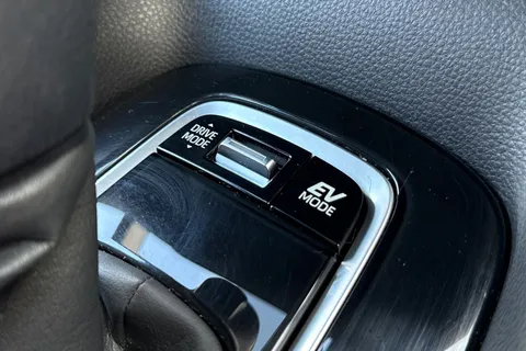 NY21YRX Toyota Corolla 1.8 VVT-h Icon Tech Touring Sports CVT Euro 6 (s/s) 5dr Thumbnail #48