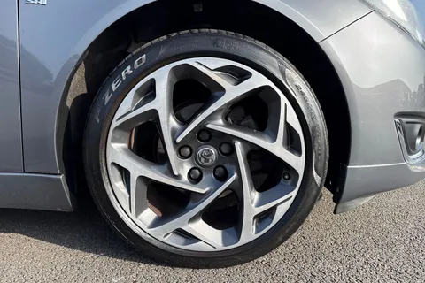 SJ66KWW Vauxhall Insignia 1.6 CDTi SRi VX Line Nav Euro 6 (s/s) 5dr Thumbnail #11