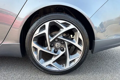 SJ66KWW Vauxhall Insignia 1.6 CDTi SRi VX Line Nav Euro 6 (s/s) 5dr Thumbnail #14