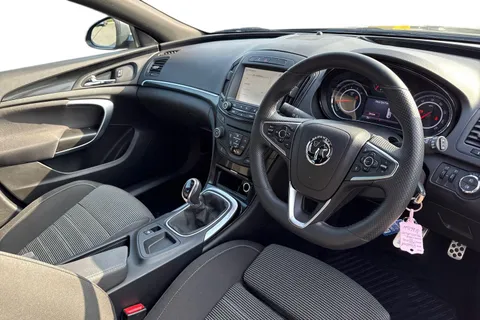 SJ66KWW Vauxhall Insignia 1.6 CDTi SRi VX Line Nav Euro 6 (s/s) 5dr Thumbnail #15